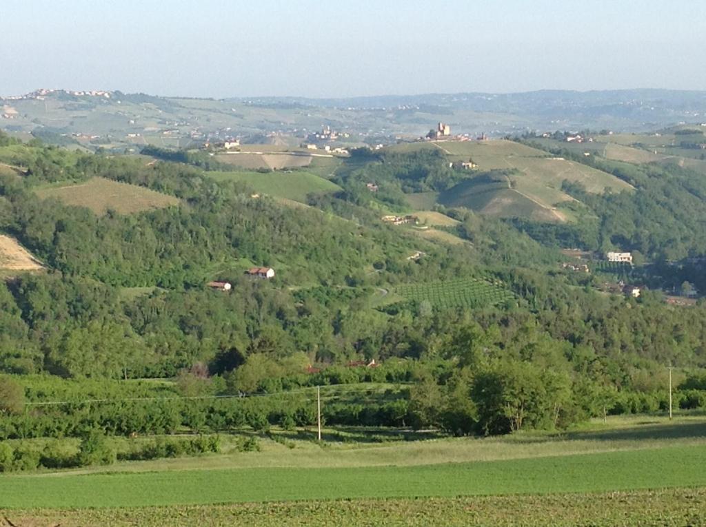 Locanda San Lorenzo Roddino Kültér fotó