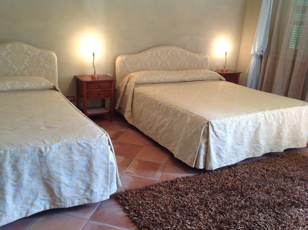 Locanda San Lorenzo Roddino Szoba fotó